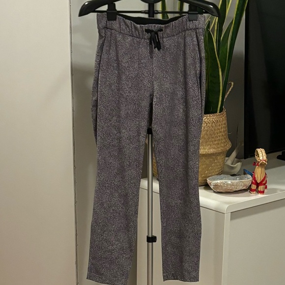 On the Fly ~ Sea Spray Alpine White Dark Chrome - Picture 3 of 8